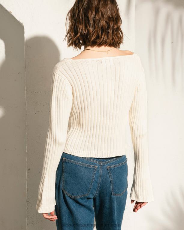 Spogledljiva čipkasto - bela pletena majica ženske Alohas 0D4R8702