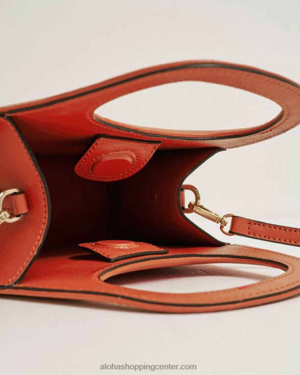 a - svetlo oranžna usnjena torbica ženske Alohas 0D4R81075