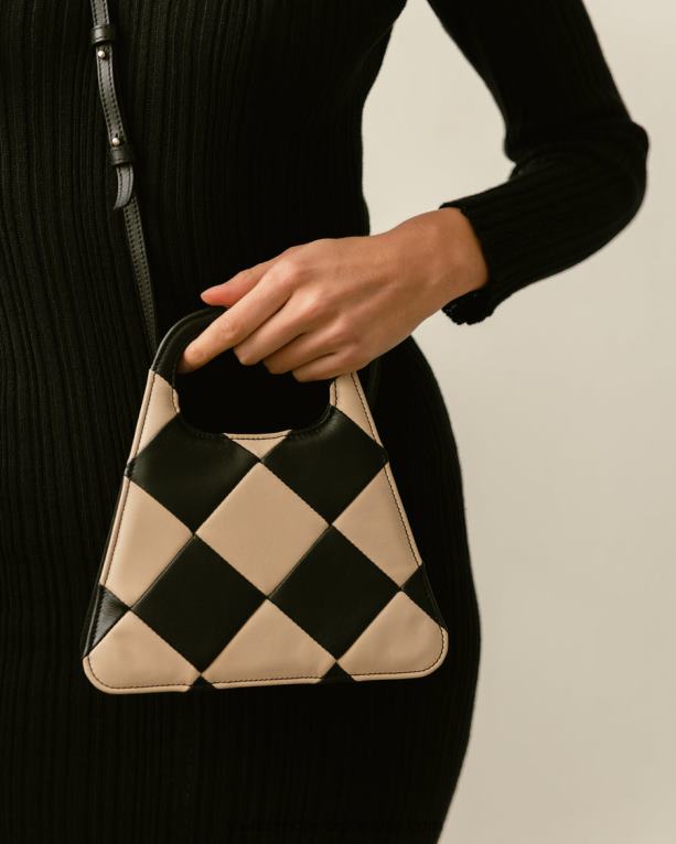 a scacchi - črno-bela karirasta torbica ženske Alohas 0D4R81076