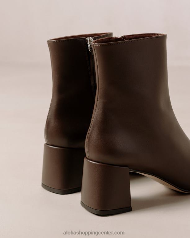 akvarel - temno rjavi veganski usnjeni škornji ženske Alohas 0D4R8133