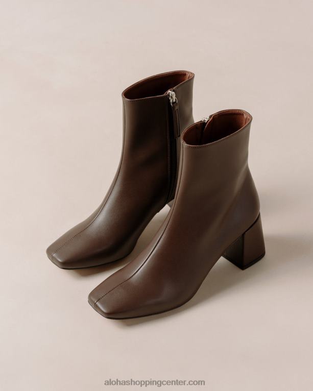 akvarel - temno rjavi veganski usnjeni škornji ženske Alohas 0D4R8133