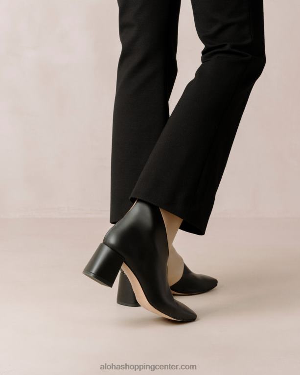 akvarel - črni in bež veganski usnjeni škornji ženske Alohas 0D4R8131