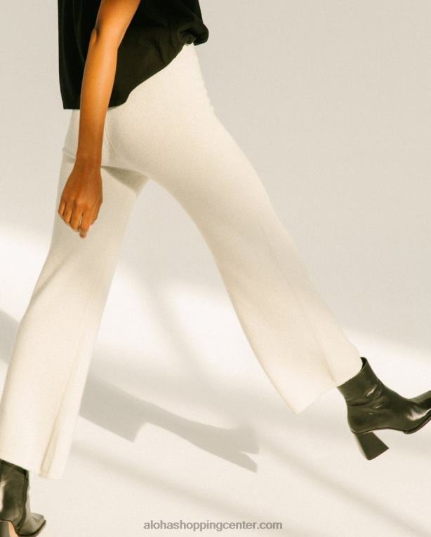 enostaven padec - bele pletene hlače ženske Alohas 0D4R8913