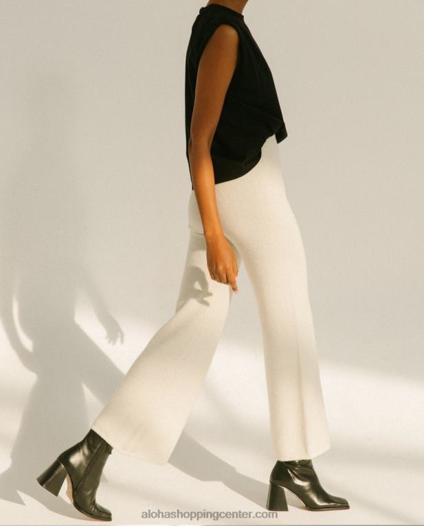 enostaven padec - bele pletene hlače ženske Alohas 0D4R8913