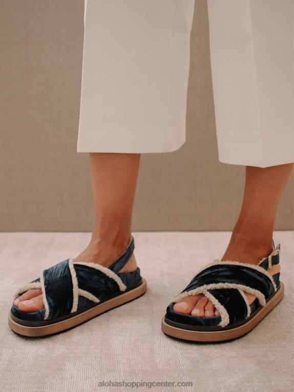 marshmallow - modri žametni in strižlasti sandali ženske Alohas 0D4R8113