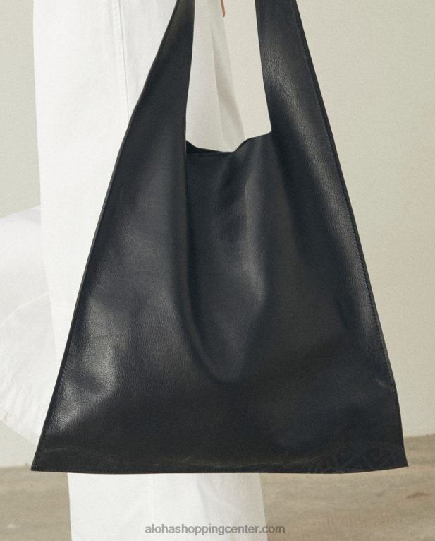 l - črna usnjena torbica ženske Alohas 0D4R81069