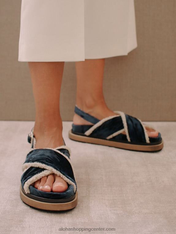 marshmallow - modri žametni in strižlasti sandali ženske Alohas 0D4R8113