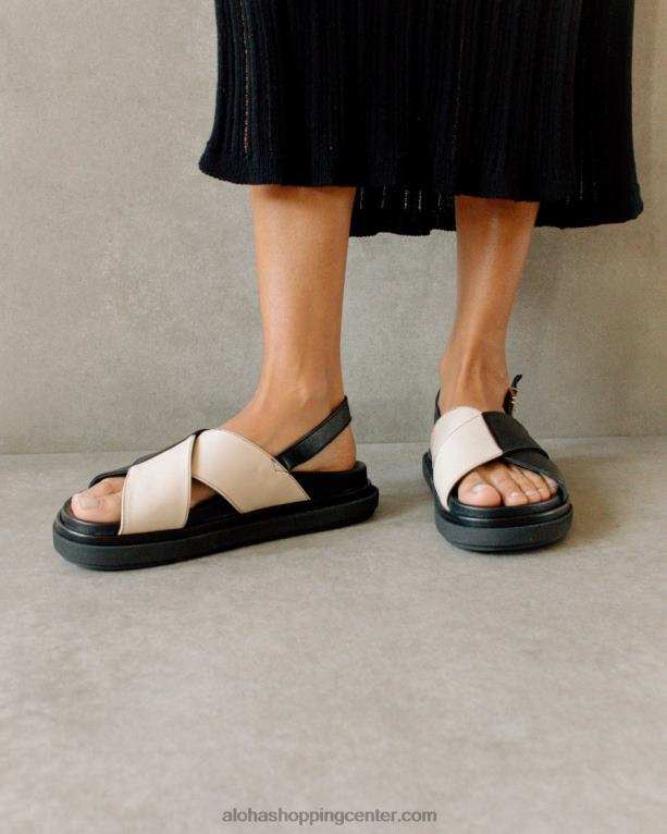 marshmallow - črno-beli usnjeni sandali ženske Alohas 0D4R8124