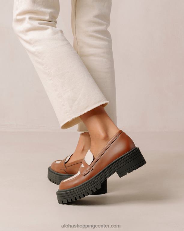 maska ​​- rjavo-beli veganski usnjeni loaferji ženske Alohas 0D4R8138