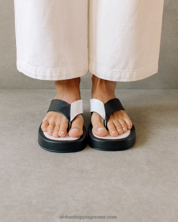 oblačno - črno-bele usnjene sandale ženske Alohas 0D4R8449