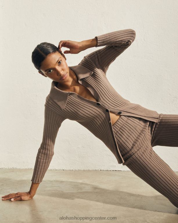 pogon - rjave pletene hlače ženske Alohas 0D4R8719