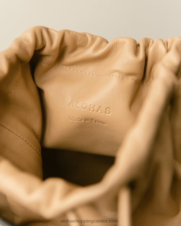 the u venti scacchi - bela in bež usnjena torbica ženske Alohas 0D4R81153