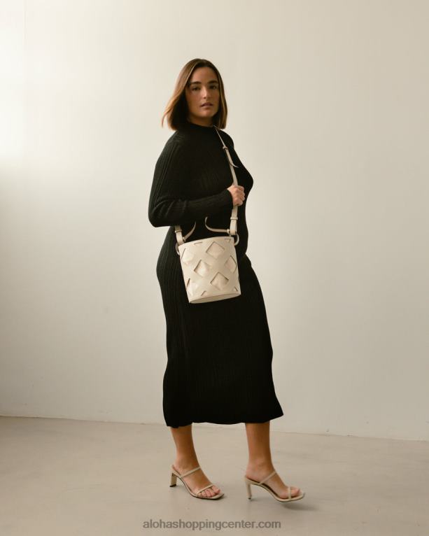 the u venti waffle - bela usnjena torbica ženske Alohas 0D4R81156