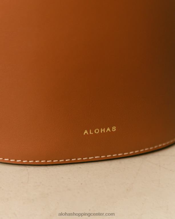 the u venti waffle - rjava usnjena torbica ženske Alohas 0D4R81154