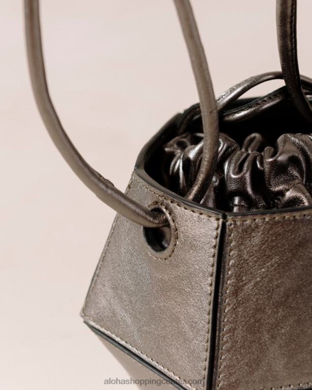 the v shimmer - srebrna usnjena torbica ženske Alohas 0D4R81047