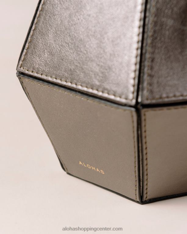 the v shimmer - srebrna usnjena torbica ženske Alohas 0D4R81047