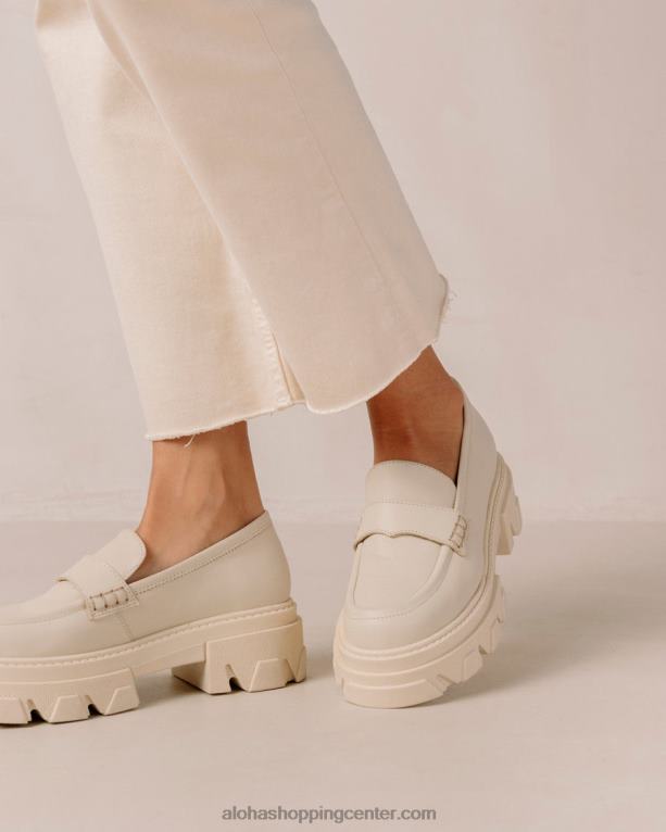 trailblazer - krem ​​usnjeni loaferji ženske Alohas 0D4R825