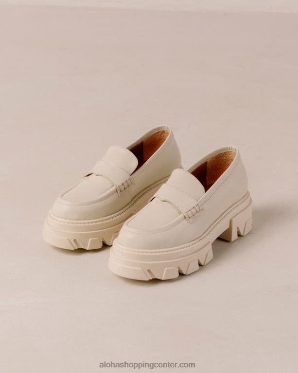 trailblazer - krem ​​usnjeni loaferji ženske Alohas 0D4R825