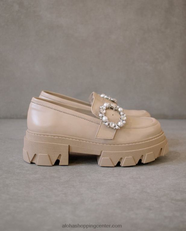 trailblazer crystal - bež usnjeni loaferji ženske Alohas 0D4R830