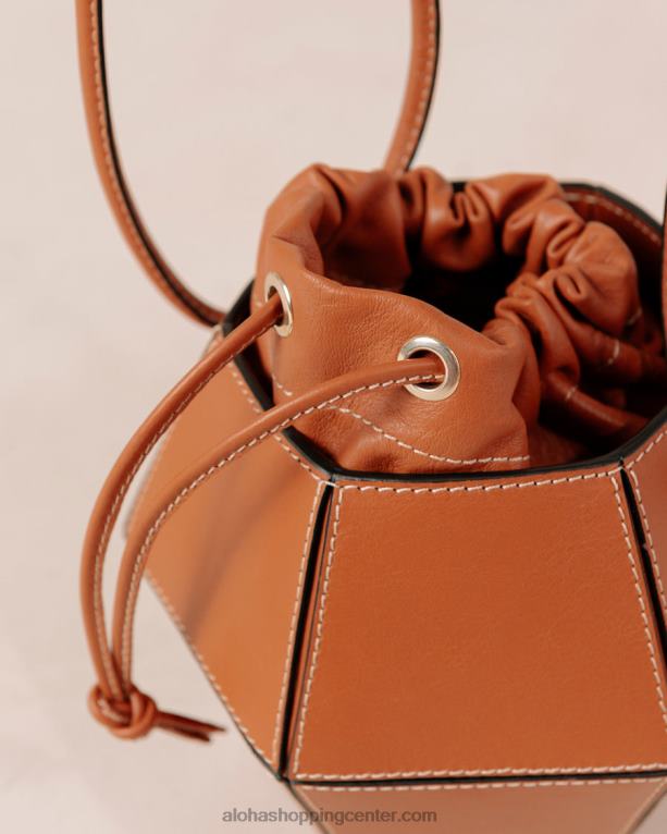 v - rjava usnjena torbica ženske Alohas 0D4R81048