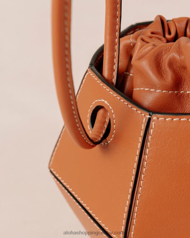 v - rjava usnjena torbica ženske Alohas 0D4R81048