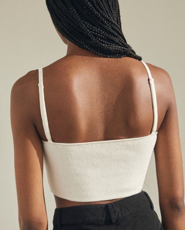 v središču pozornosti - bel pleten top ženske Alohas 0D4R8819