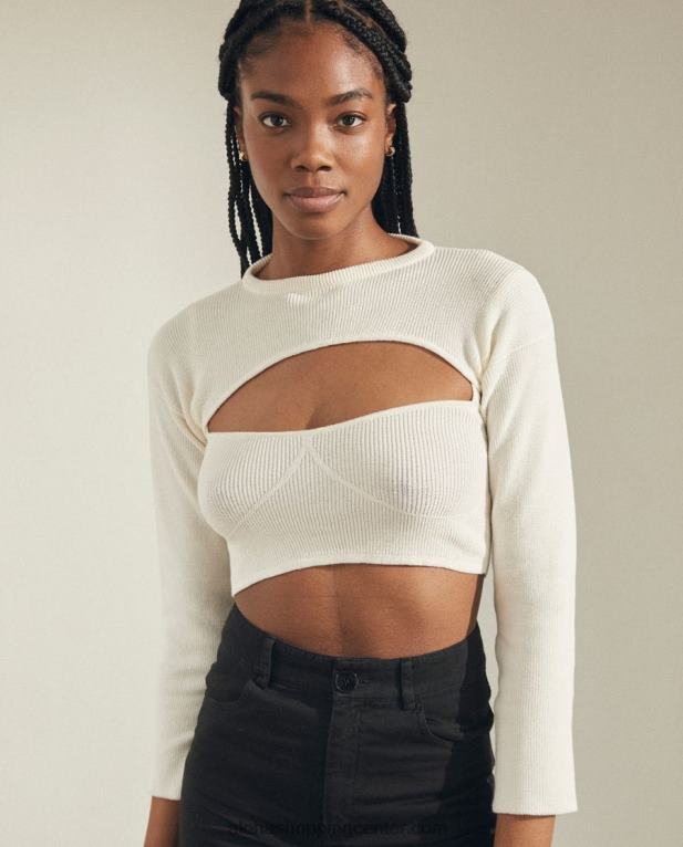 v središču pozornosti - bel pleten top ženske Alohas 0D4R8819