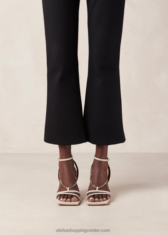 veriga s paščki - beli usnjeni sandali ženske Alohas 0D4R8592