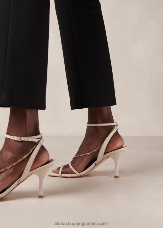 veriga s paščki - beli usnjeni sandali ženske Alohas 0D4R8592