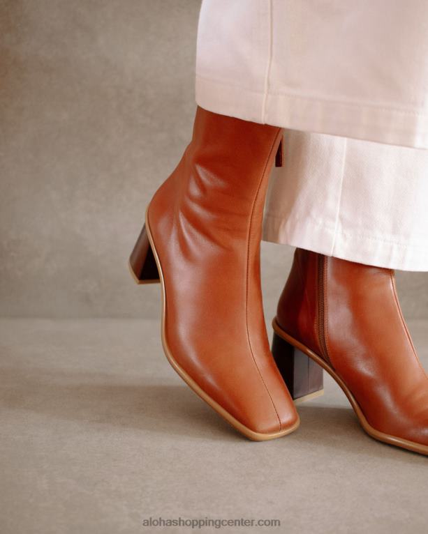 west cape vintage - rjavi usnjeni škornji ženske Alohas 0D4R8342