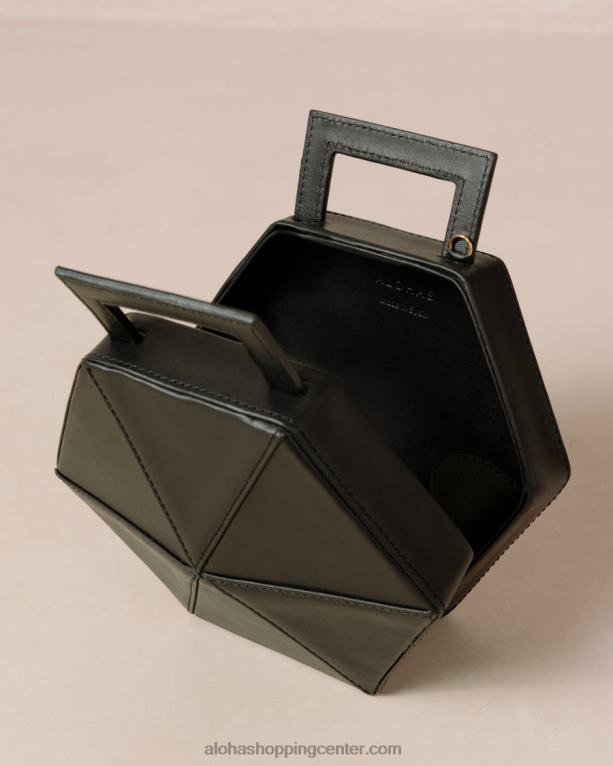 črna usnjena torbica k ženske Alohas 0D4R81043